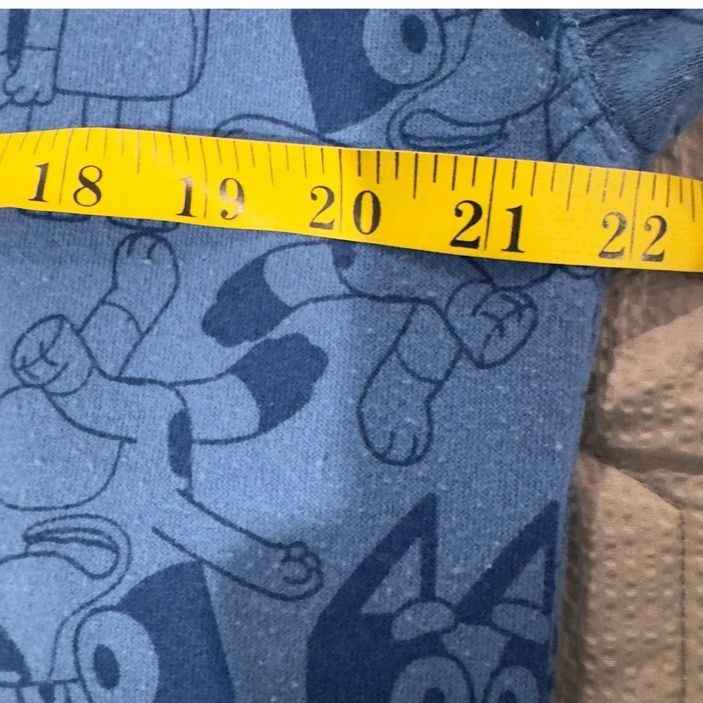 Bluey All Over Print Embroidered Crewneck Sweatshirt Pullover Blue Women's M - Picture 5 of 5
